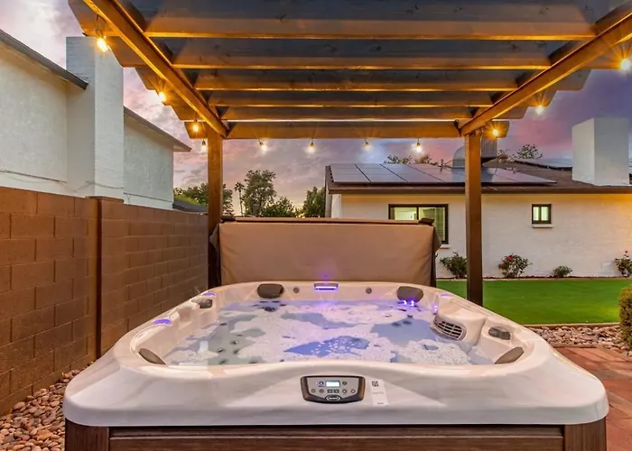 The Ace Scottsdale With Pool Hottub & Putting Dom wakacyjny